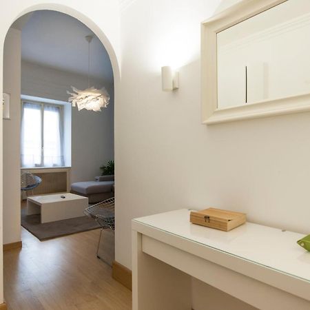 Ferienwohnung Youhosty - Dei Piatti 3 Mailand Exterior foto