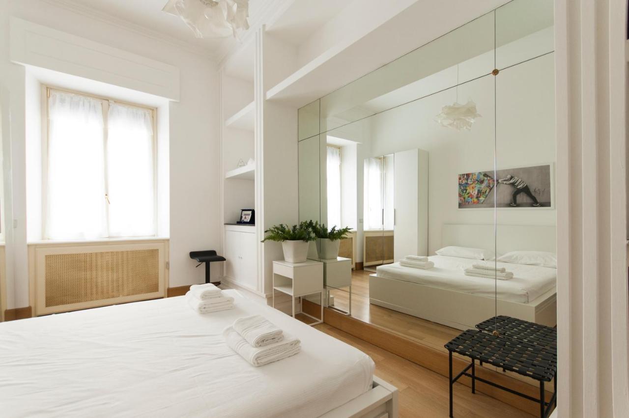 Ferienwohnung Youhosty - Dei Piatti 3 Mailand Exterior foto